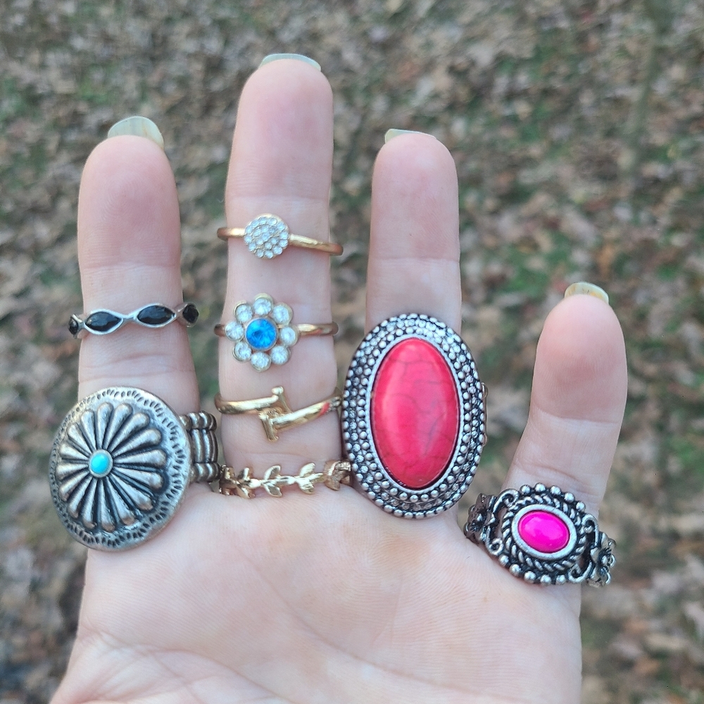 💜 SOLD!!! Assorted Ring Grab Bag - Picture 7 of 8